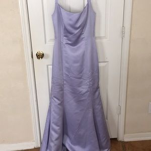 Lavender mermaid style formal dress. Super elegant